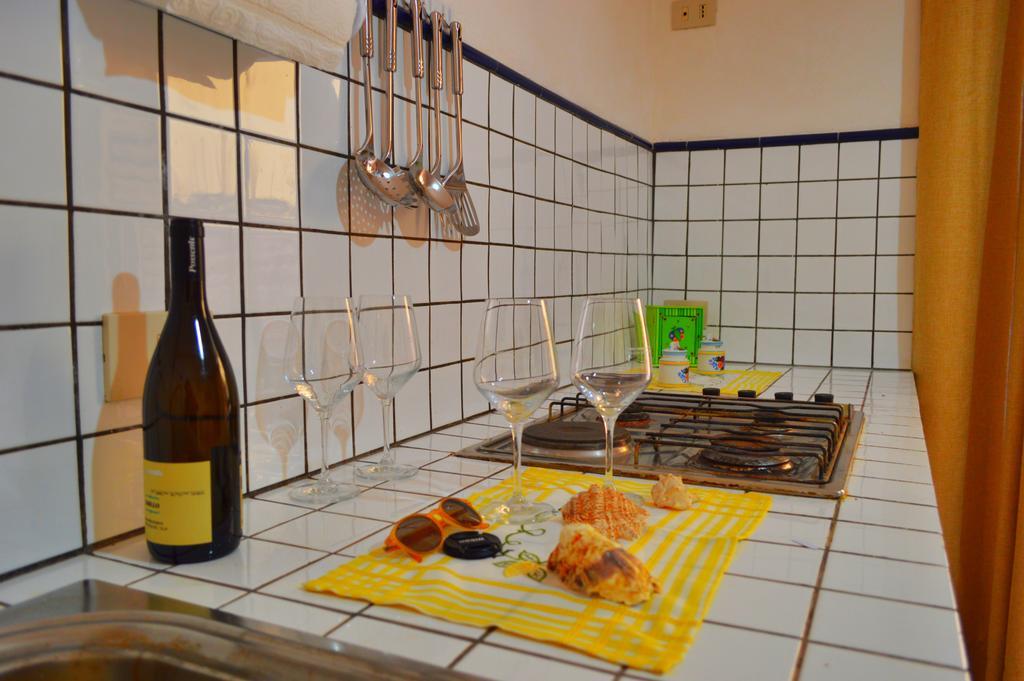 Don Vito'S Apartments Castellammare del Golfo Kamer foto