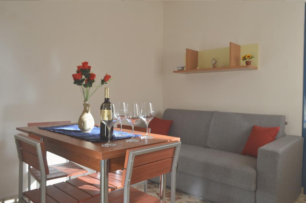 Don Vito'S Apartments Castellammare del Golfo Kamer foto